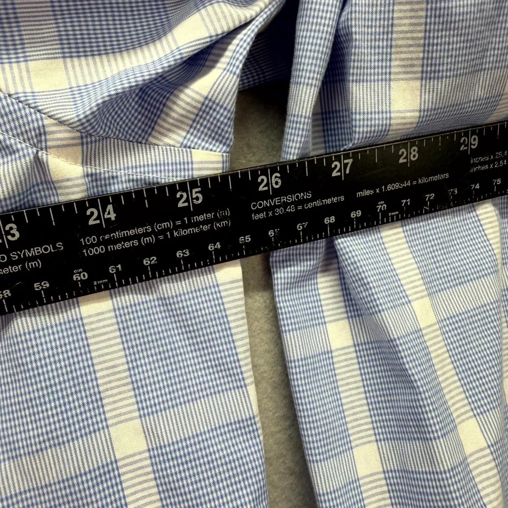 Banana Republic Dress Shirt Mens 17/17.5 Blue‎ White Plaid Non-Iron Classic Fit